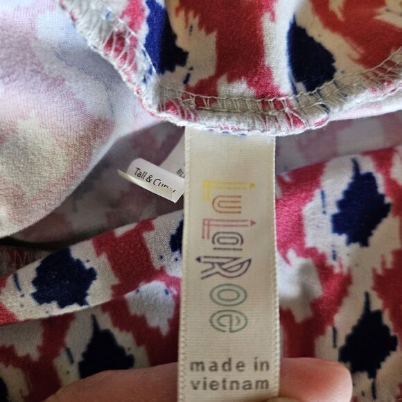 LuLaRoe Leggings Pink Blue White One Size OS Tall And Curvy - Picture 3 of 6